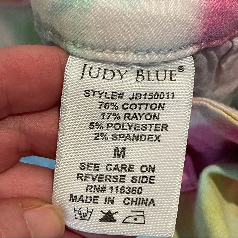 Judy Blue Mid Rise Tie Dye Cut Off Shorts Hippie Stretch Boho Y2K in Rainbow M - Picture 11 of 12